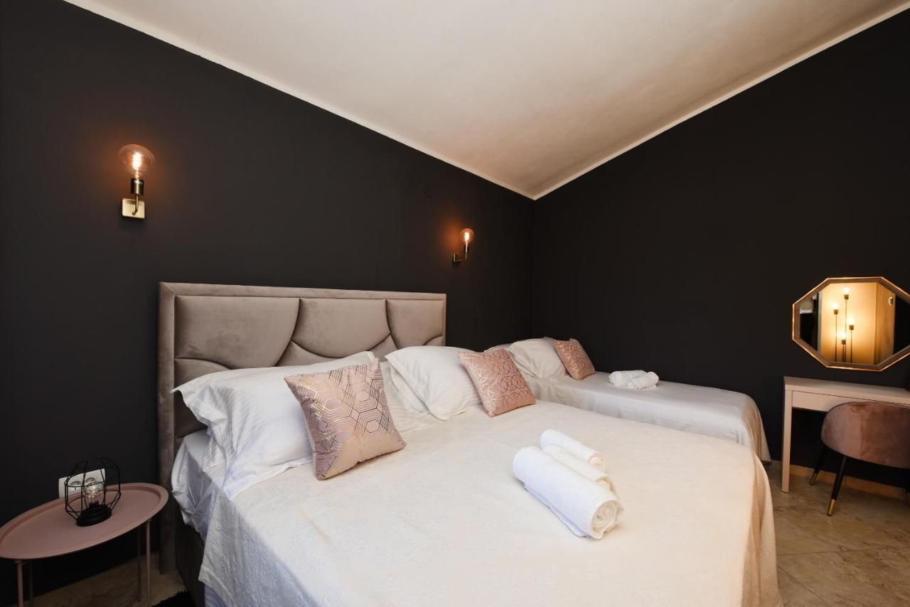 Malako Family Apartments Селине Екстериор снимка