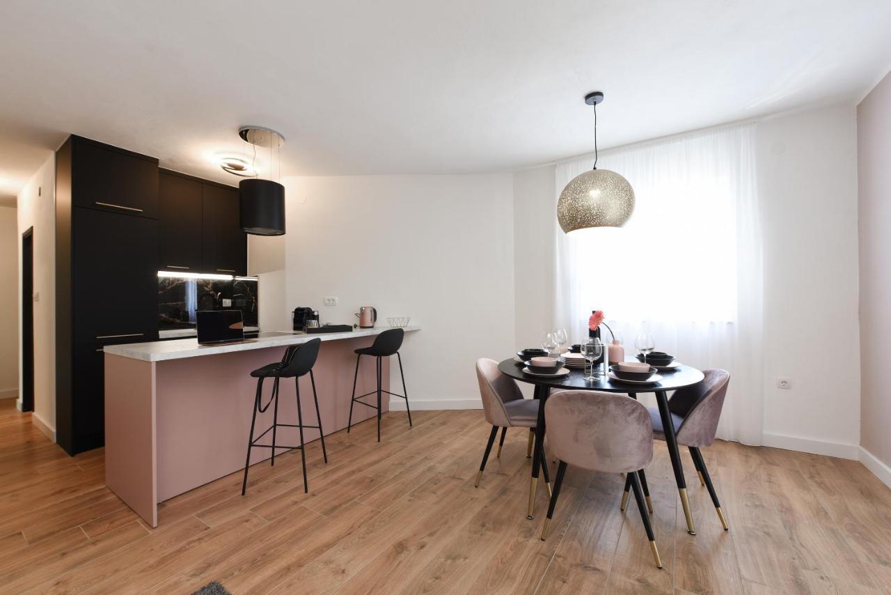 Malako Family Apartments Селине Екстериор снимка