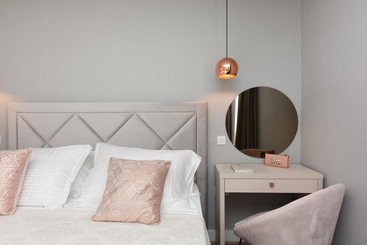 Malako Family Apartments Селине Екстериор снимка