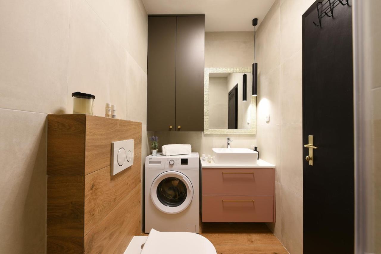 Malako Family Apartments Селине Екстериор снимка