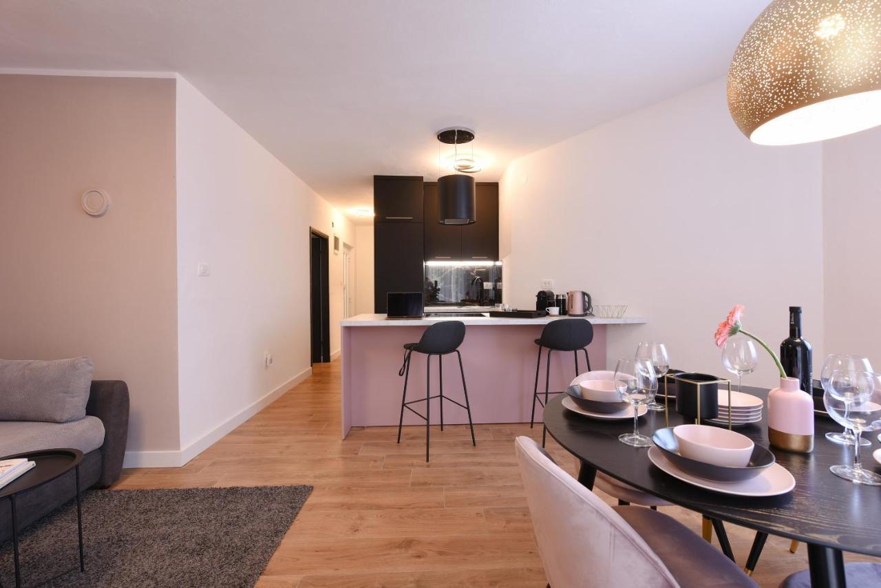 Malako Family Apartments Селине Екстериор снимка