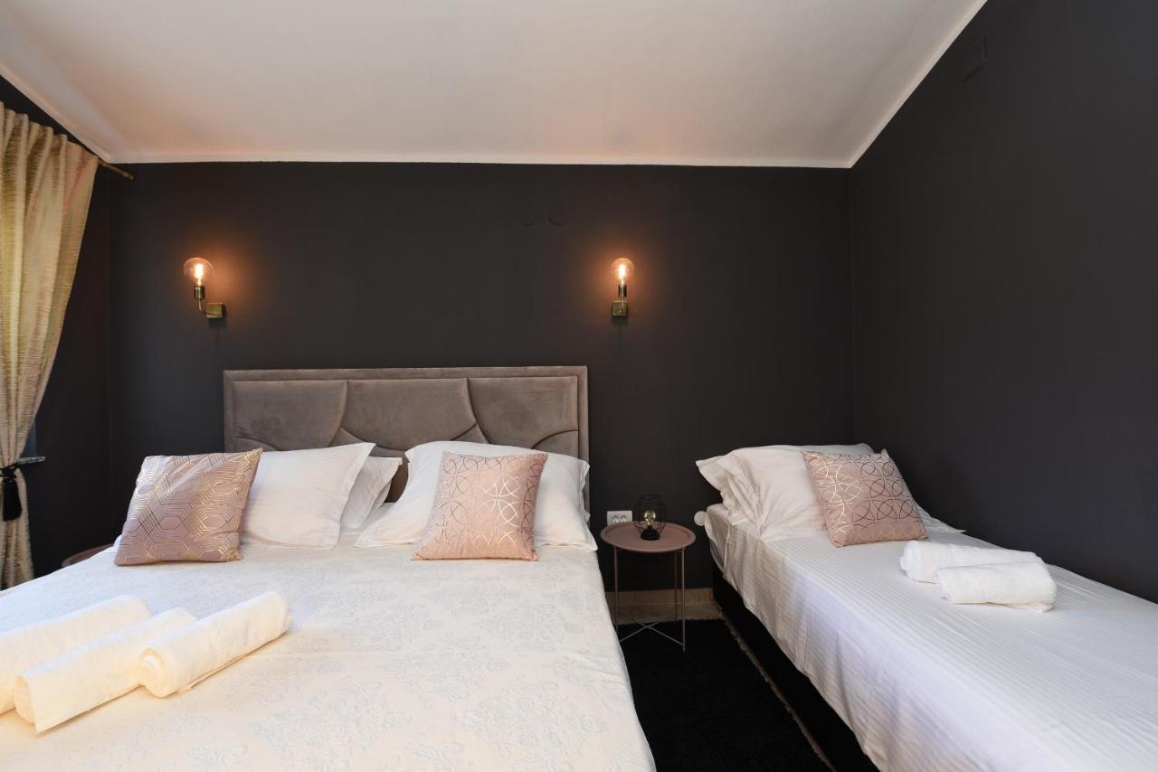 Malako Family Apartments Селине Екстериор снимка